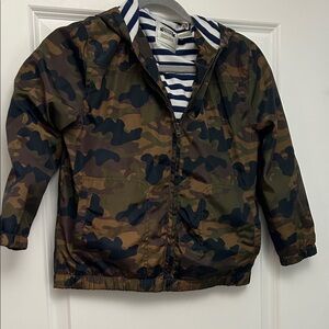Gymboree Camouflage Boys Rain Coat with soft lining.